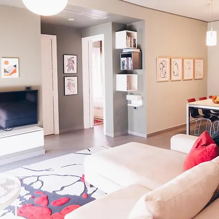 Park View Apartment *